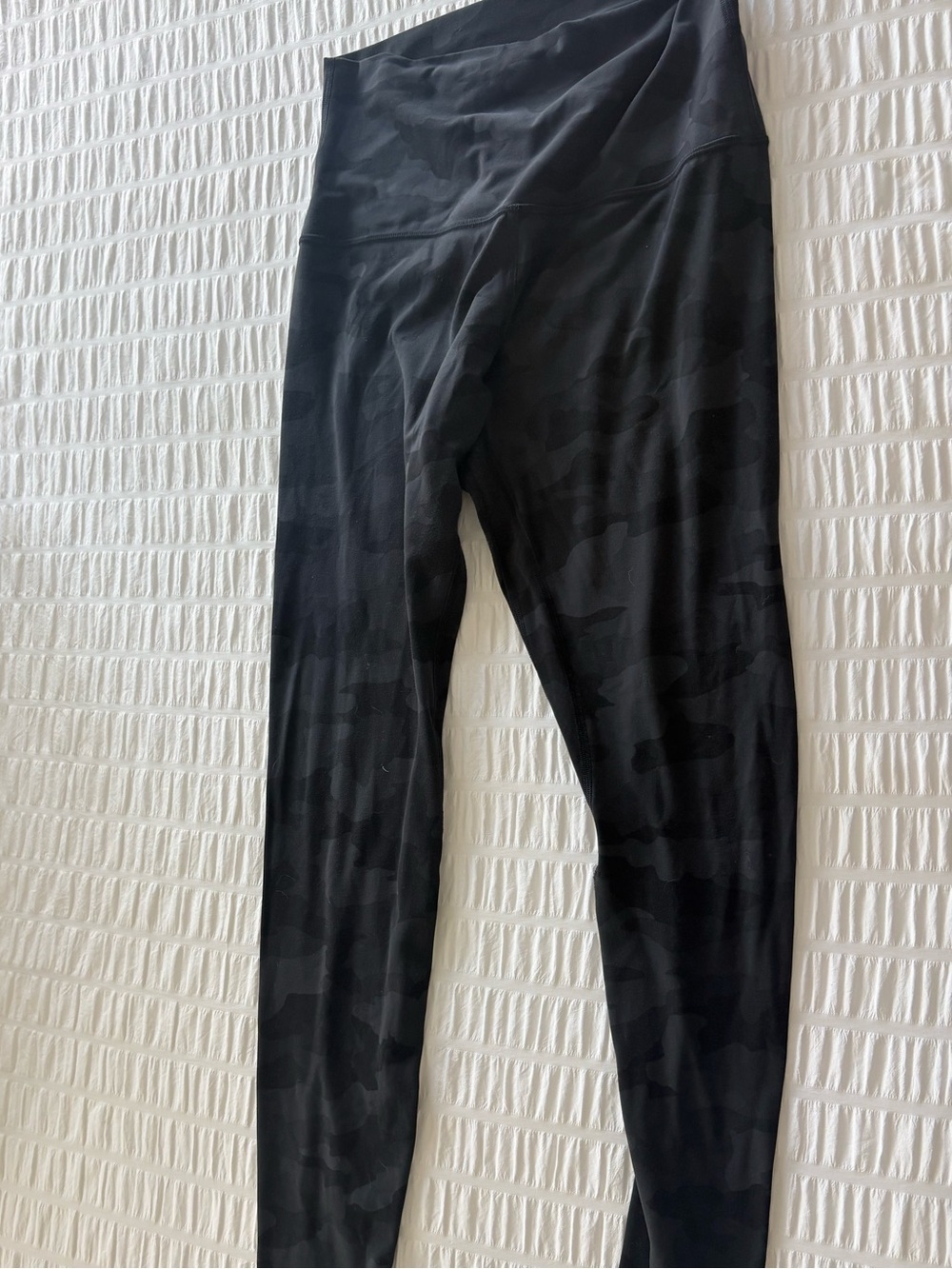 lululemon athletica Black Camouflage High-Rise Leggings - Picture 2 of 2